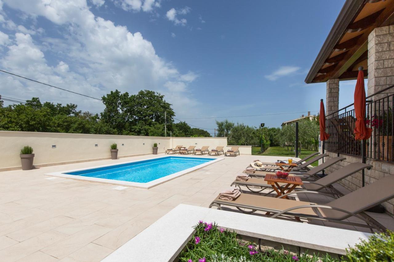 Villa Ivana 라빈 외부 사진