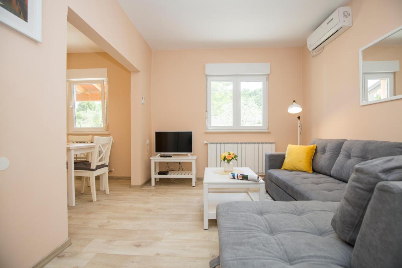 Villa Ivana 라빈 외부 사진